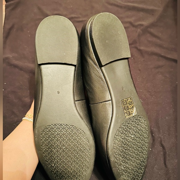 Tory Burch cap-toe ballet flats - Picture 2 of 2